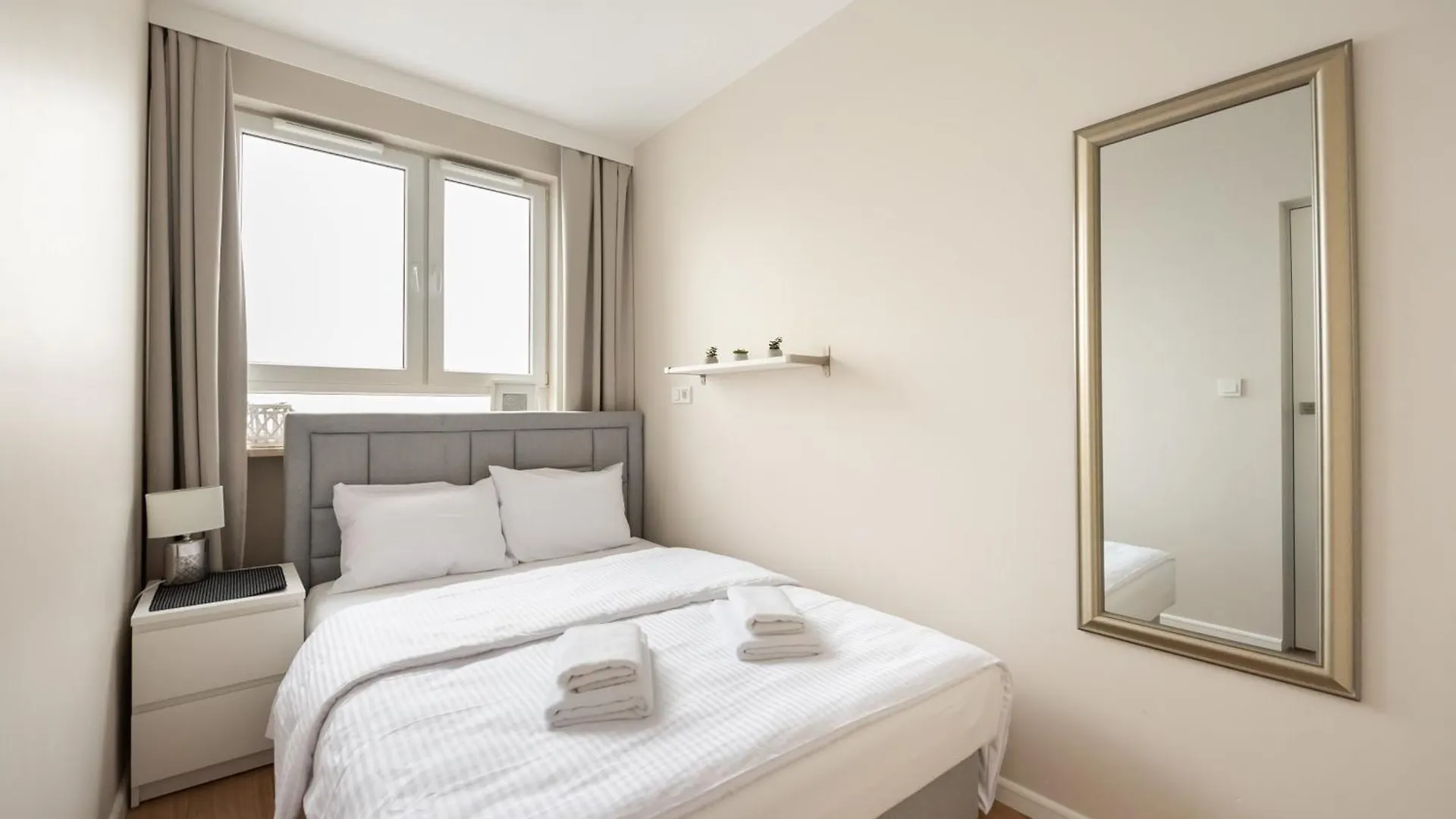 Business Mokotow Park 84 Apartment ワルシャワ